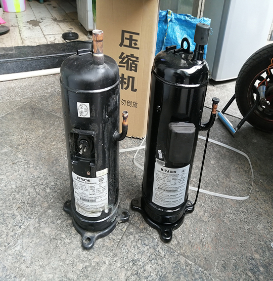 雨湖中央空调压缩机的更换维修